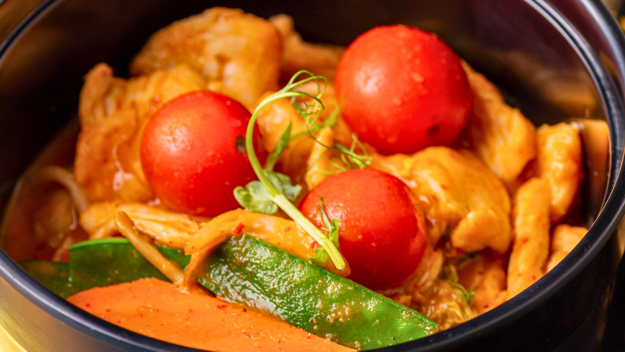 Thai Red Curry Bowl - Chicken